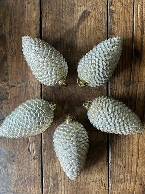 5 gold shatterproof pinecone ornaments